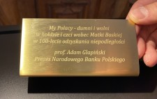 Dar dla Jasnej Góry - złota moneta na 100-lecie niepodległości Polski